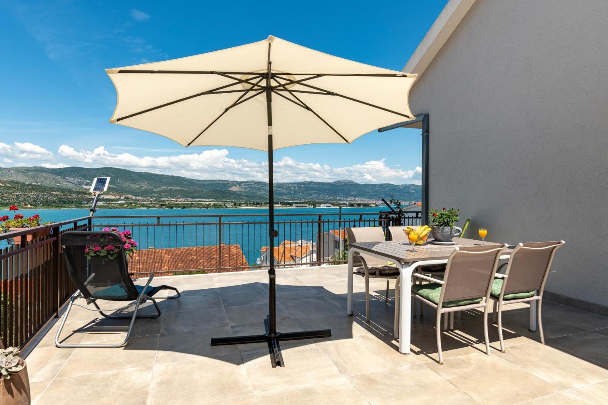 Apartments Bellezza Trogir Ngoại thất bức ảnh